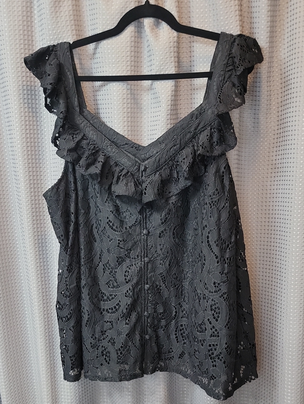 Torrid Lace Ruffle Trim Eyelet Crop Sleeve Black Tank Top Size 3